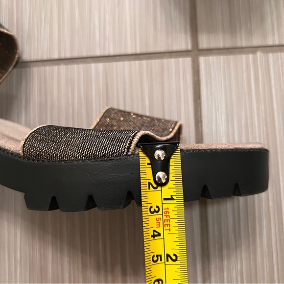 Charleston Shoe Company Monterey Gold Metallic Sandals comfortable comfy block - Picture 11 of 11